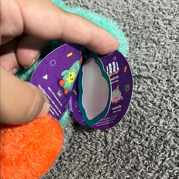 Bum Bumz Sol 7.5” plush - Picture 6 of 6